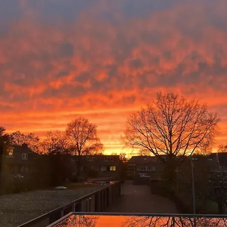 3 Bedroom House Great Views * Bergen